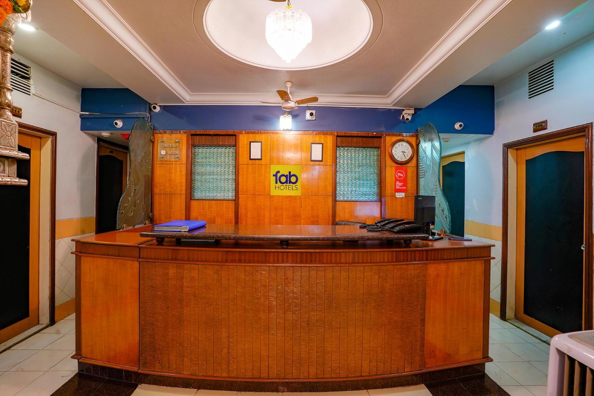 Fabexpress Manas Residency Hotel Mumbai Bagian luar foto